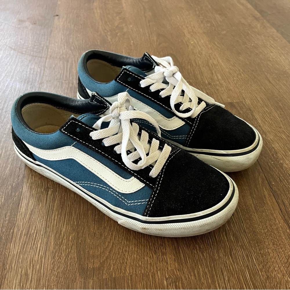 Vans Old Skool Shoes